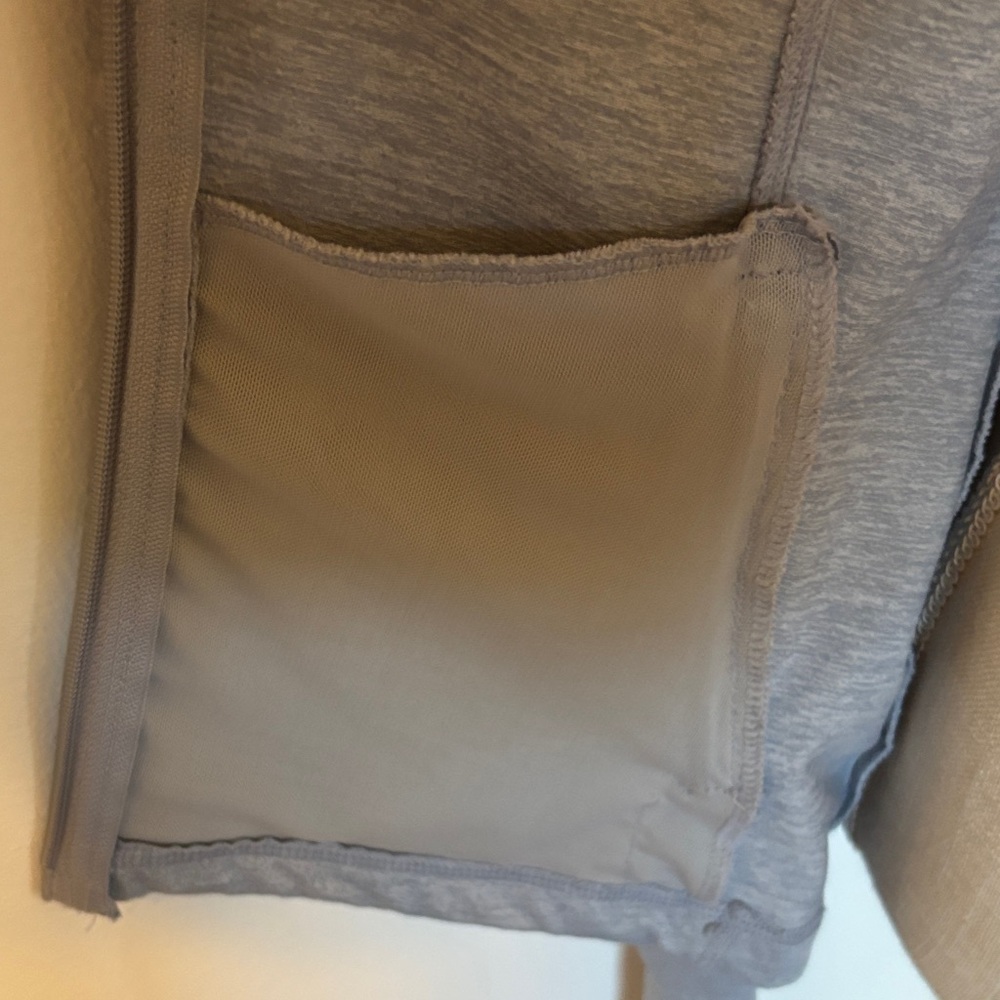 Forever 21 Gray Athleisure Zip-Up Jacket | Lightweight Activewear | Size Medium - Picture 3 of 5